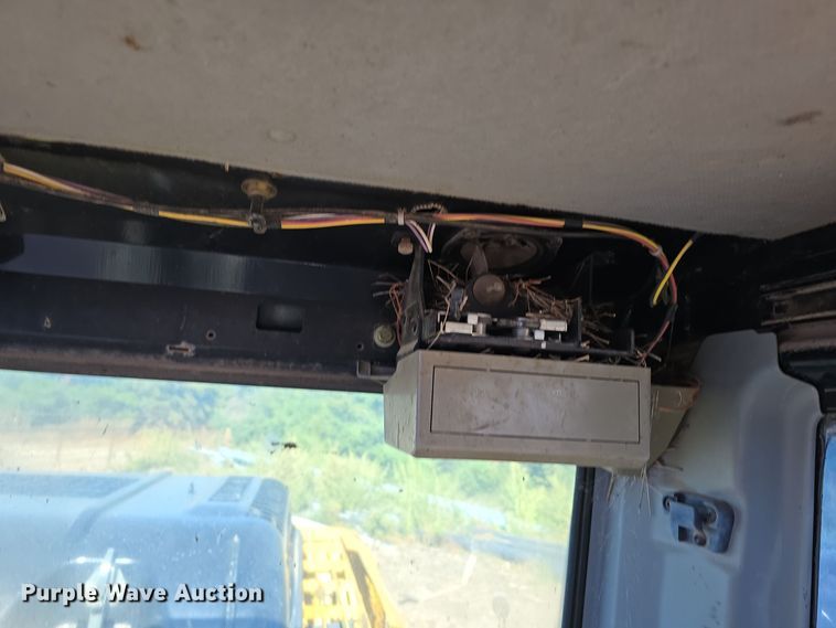 image for item DW3750 2008 Caterpillar 324D L excavator