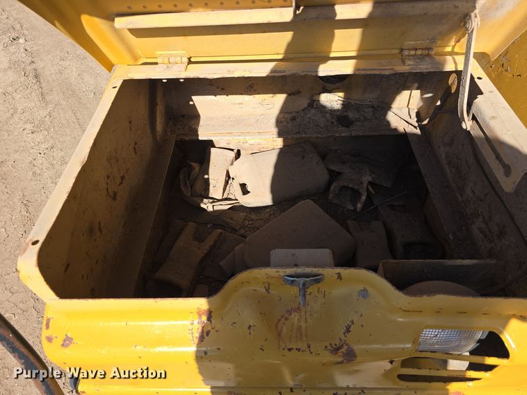 image for item DW3750 2008 Caterpillar 324D L excavator