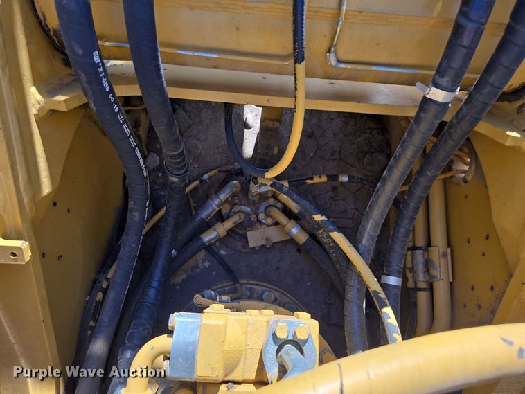 image for item DW3750 2008 Caterpillar 324D L excavator