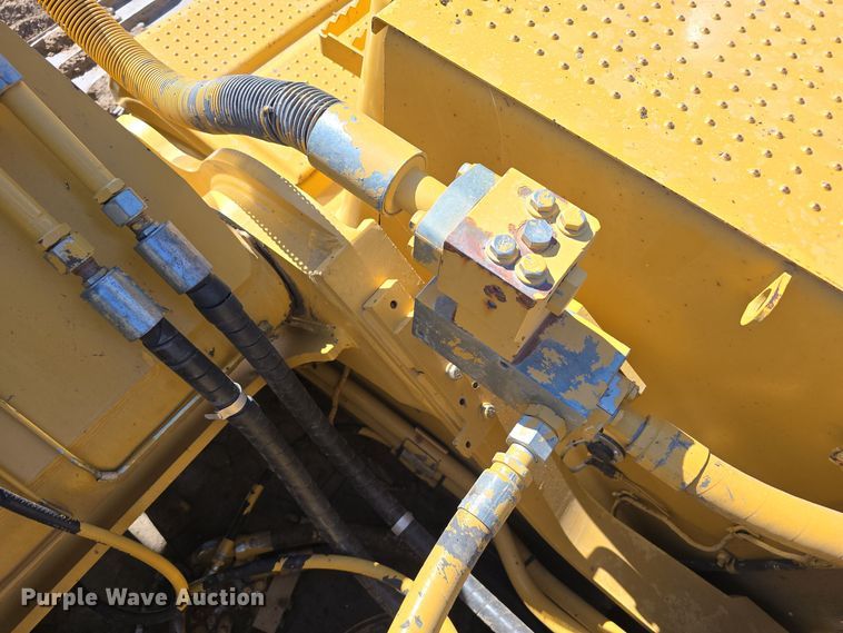 image for item DW3750 2008 Caterpillar 324D L excavator