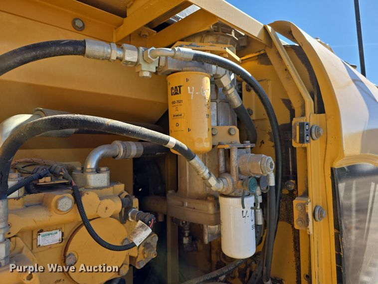 image for item DW3750 2008 Caterpillar 324D L excavator