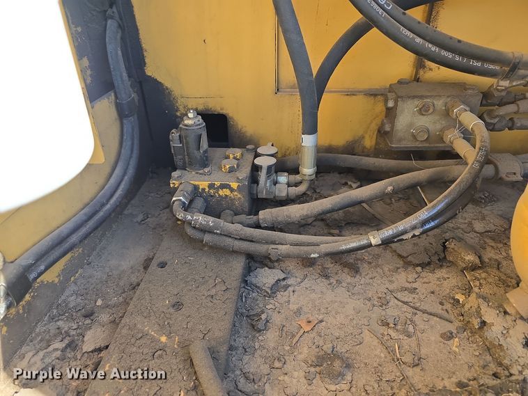 image for item DW3750 2008 Caterpillar 324D L excavator