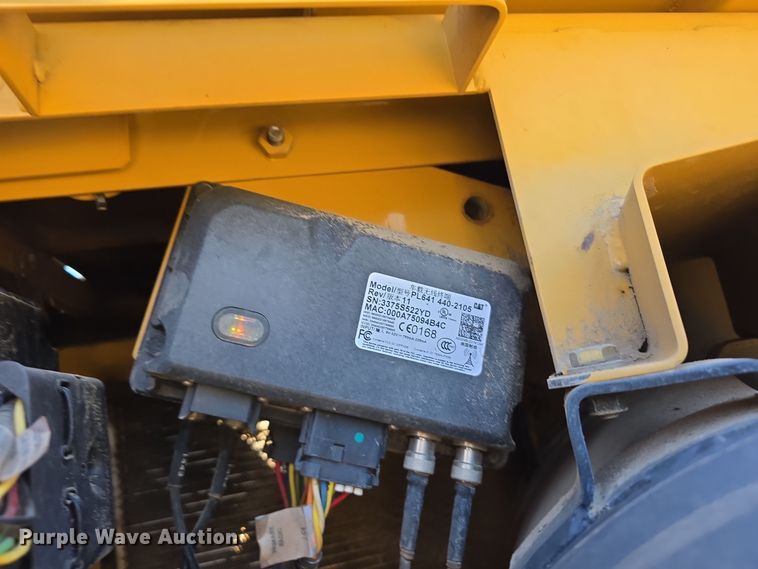 image for item DW3750 2008 Caterpillar 324D L excavator