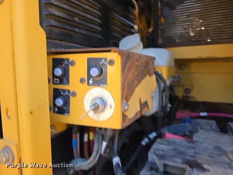 image for item DW3750 2008 Caterpillar 324D L excavator