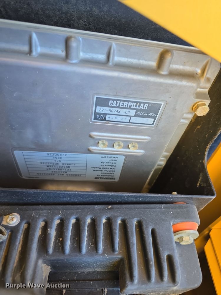 image for item DW3750 2008 Caterpillar 324D L excavator