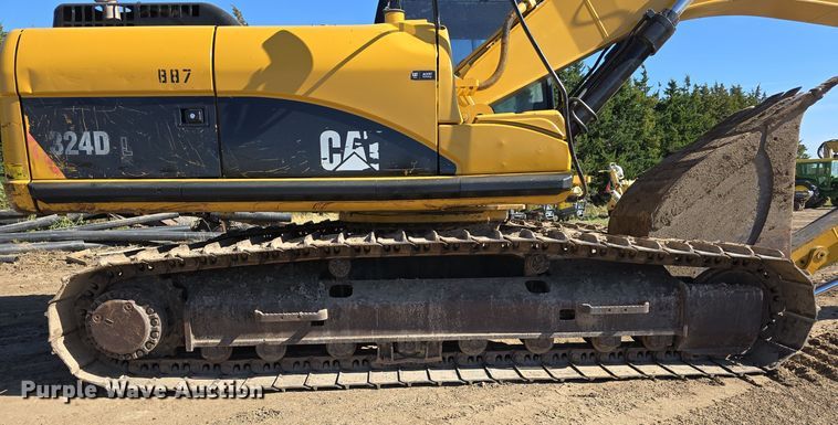 image for item DW3750 2008 Caterpillar 324D L excavator