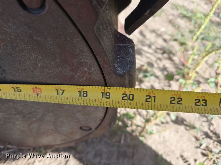 image for item DW3759 2014 Atlas Copco DynaPac LP8504 trench compactor