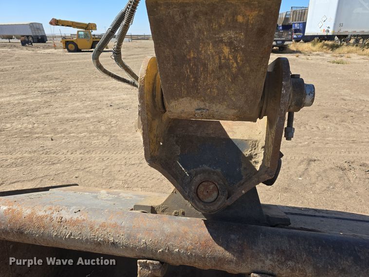 image for item DW3761 2010 Caterpillar M316D wheeled excavator