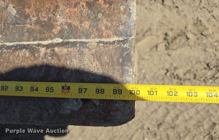 image for item DW3761 2010 Caterpillar M316D wheeled excavator