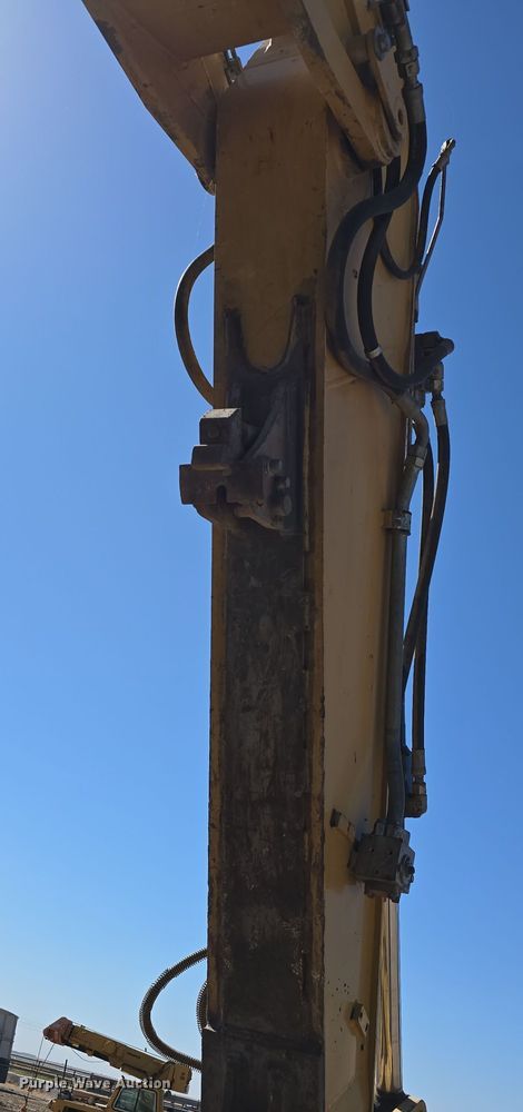 image for item DW3761 2010 Caterpillar M316D wheeled excavator