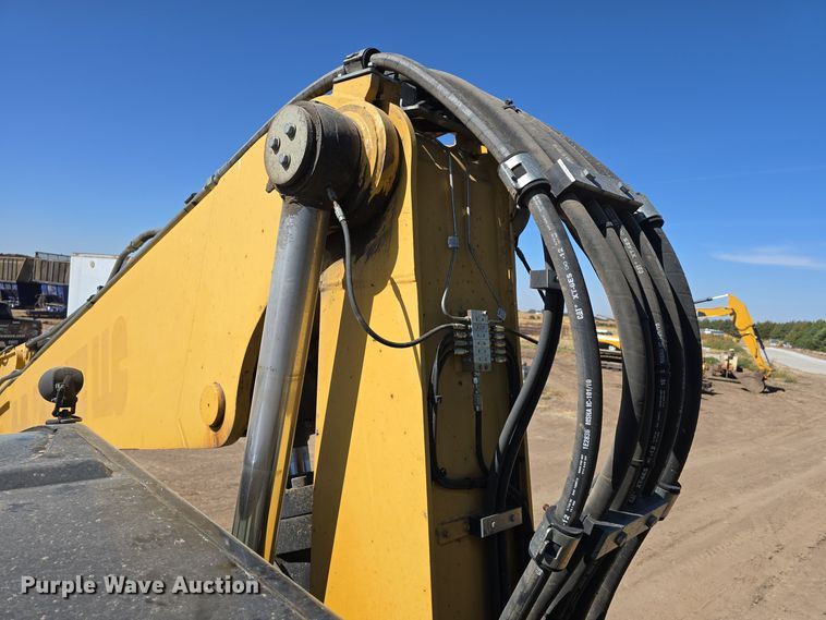 image for item DW3761 2010 Caterpillar M316D wheeled excavator