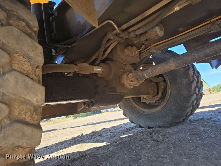 image for item DW3761 2010 Caterpillar M316D wheeled excavator