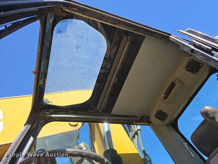 image for item DW3761 2010 Caterpillar M316D wheeled excavator