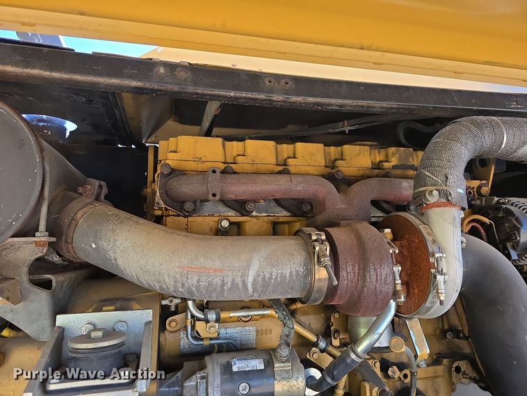 image for item DW3761 2010 Caterpillar M316D wheeled excavator