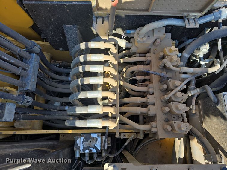 image for item DW3761 2010 Caterpillar M316D wheeled excavator