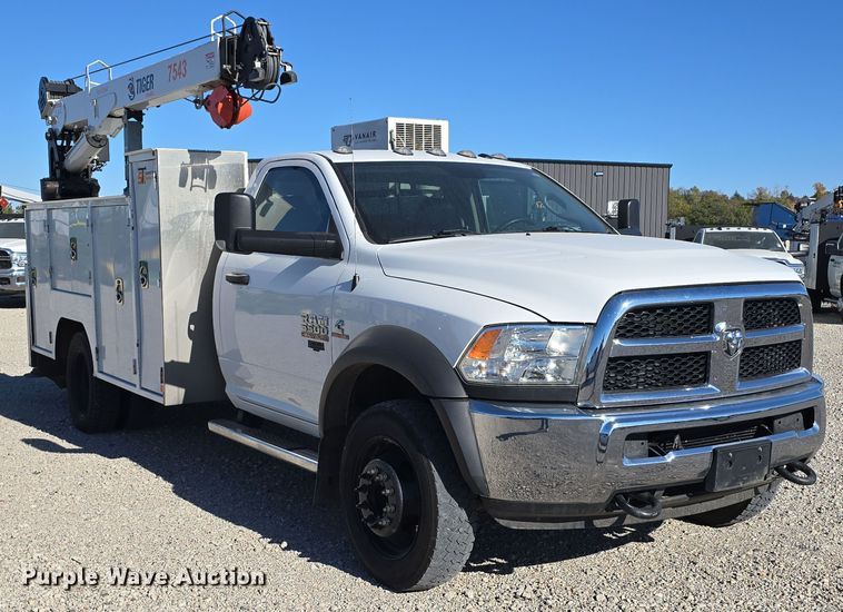 image for item DW3815 2018 Dodge Ram 5500HD utility / service truck