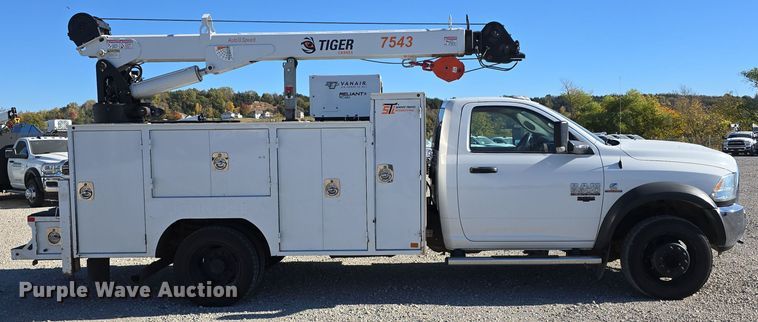 image for item DW3815 2018 Dodge Ram 5500HD utility / service truck