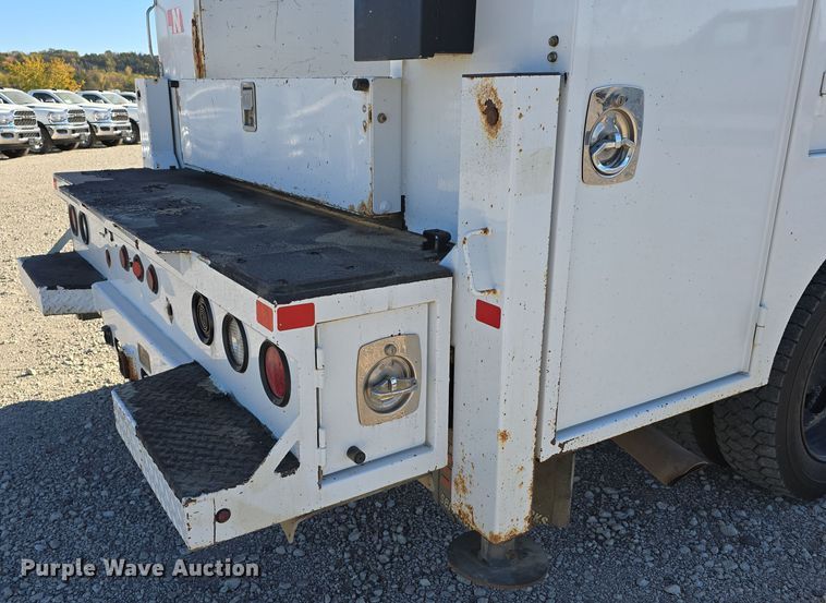 image for item DW3815 2018 Dodge Ram 5500HD utility / service truck