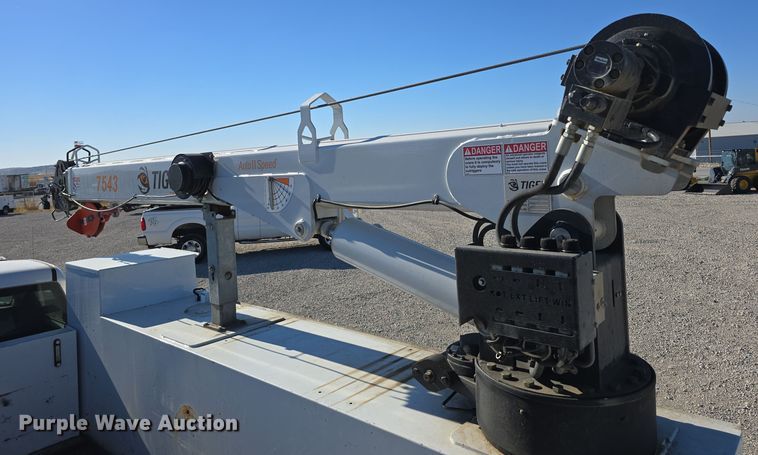 image for item DW3815 2018 Dodge Ram 5500HD utility / service truck