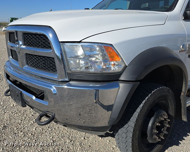 image for item DW3815 2018 Dodge Ram 5500HD utility / service truck