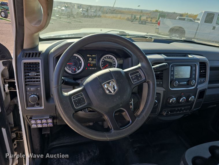 image for item DW3815 2018 Dodge Ram 5500HD utility / service truck