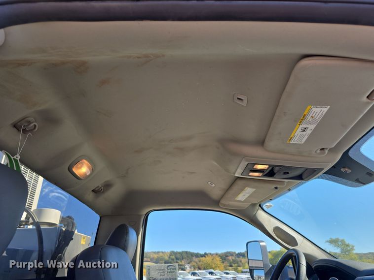 image for item DW3815 2018 Dodge Ram 5500HD utility / service truck