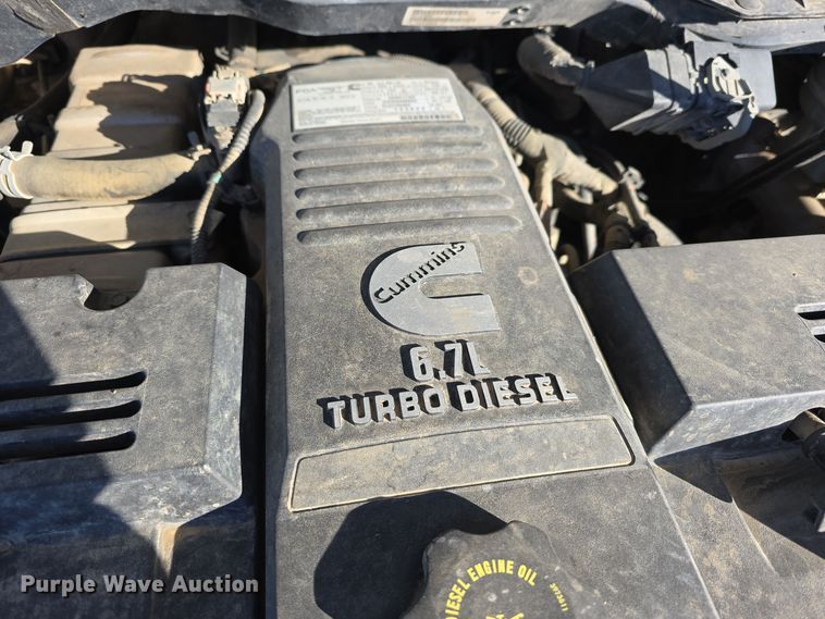 image for item DW3815 2018 Dodge Ram 5500HD utility / service truck