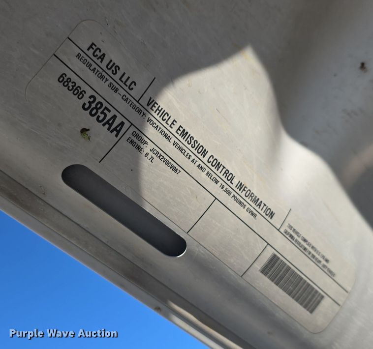 image for item DW3815 2018 Dodge Ram 5500HD utility / service truck