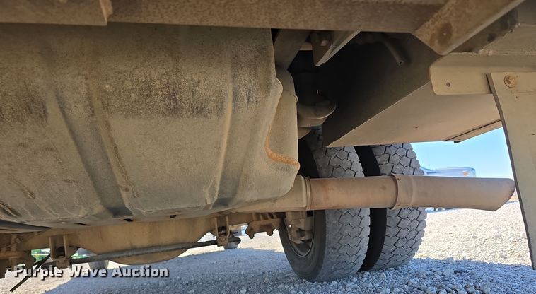 image for item DW3815 2018 Dodge Ram 5500HD utility / service truck