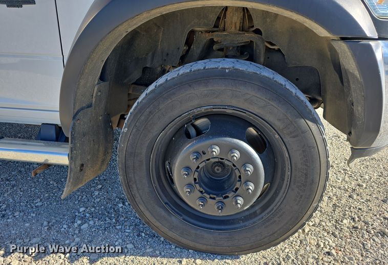 image for item DW3815 2018 Dodge Ram 5500HD utility / service truck