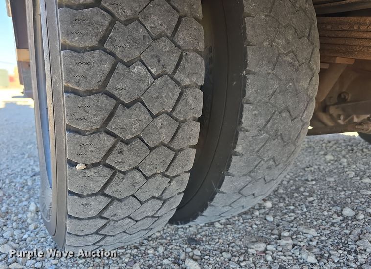 image for item DW3815 2018 Dodge Ram 5500HD utility / service truck