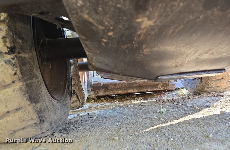 image for item DW3856 1998 Bobcat 751 skid steer loader