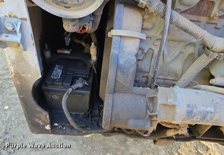 image for item DW3856 1998 Bobcat 751 skid steer loader