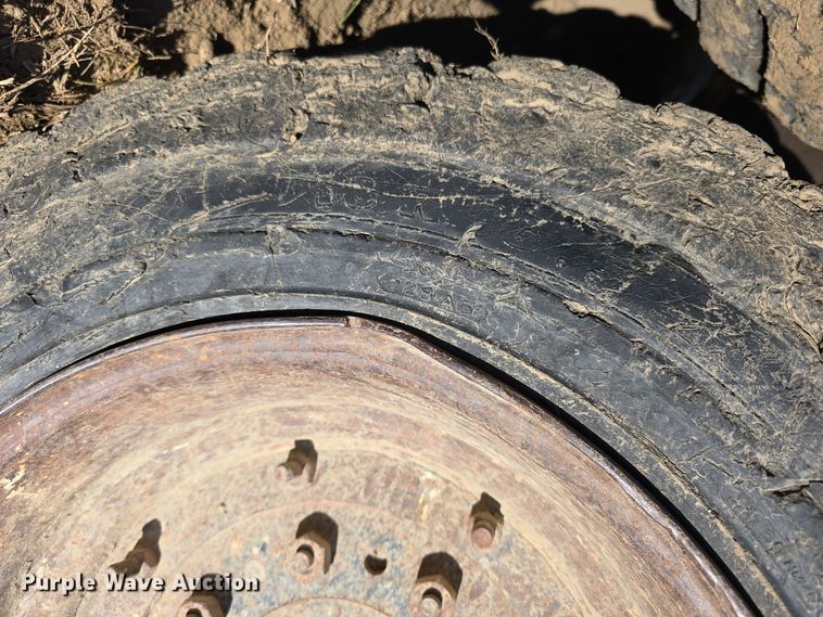 image for item DW3856 1998 Bobcat 751 skid steer loader