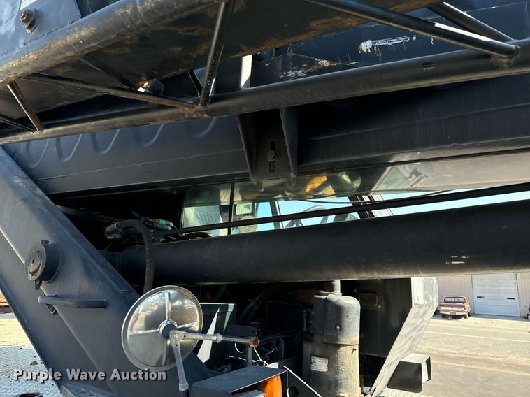 image for item DX1443 1996 Link-Belt ATC-822 crane truck