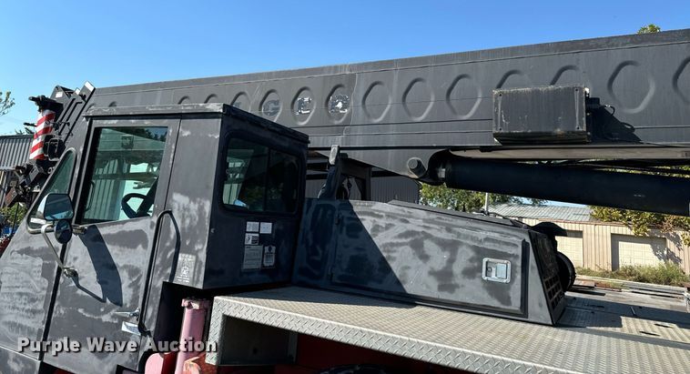 image for item DX1443 1996 Link-Belt ATC-822 crane truck