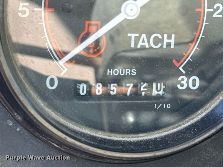 image for item DX1443 1996 Link-Belt ATC-822 crane truck