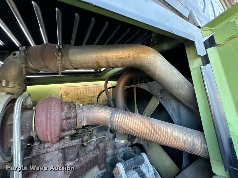 image for item DX1443 1996 Link-Belt ATC-822 crane truck