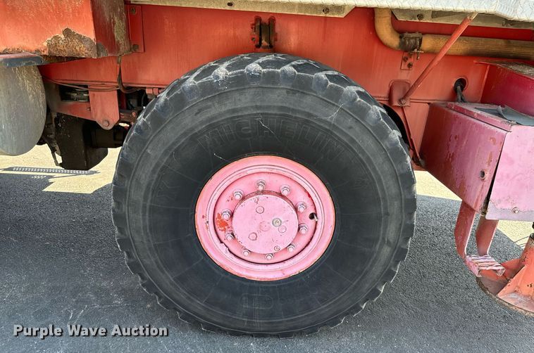 image for item DX1443 1996 Link-Belt ATC-822 crane truck