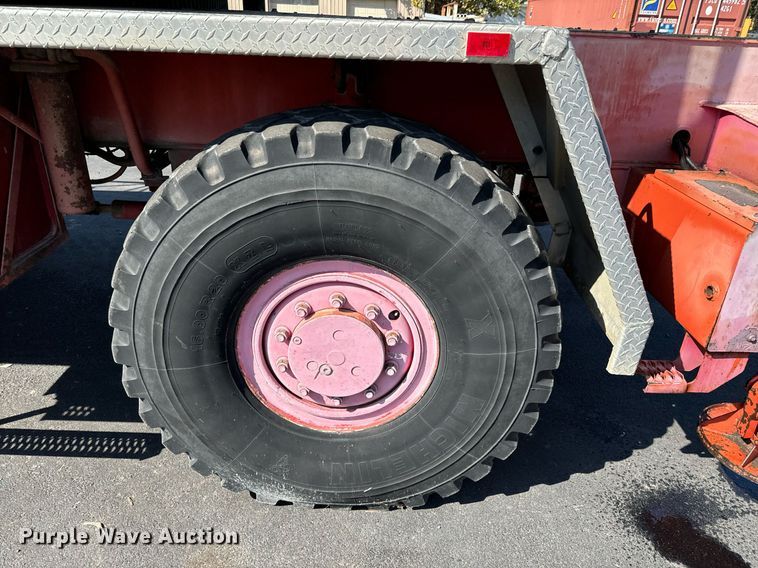 image for item DX1443 1996 Link-Belt ATC-822 crane truck