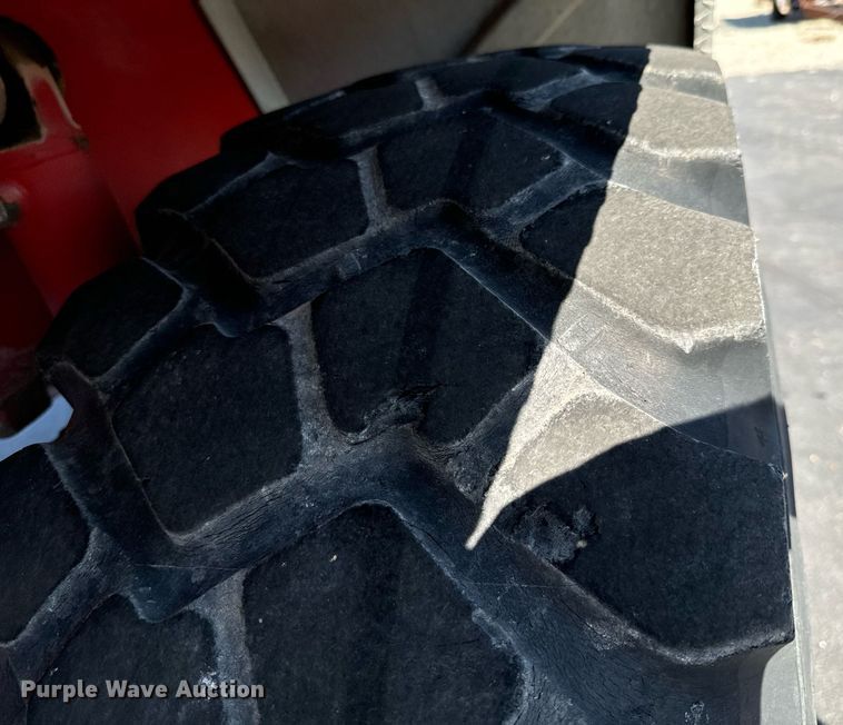 image for item DX1443 1996 Link-Belt ATC-822 crane truck