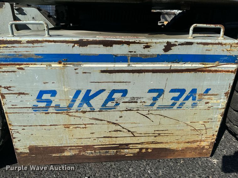 image for item DX1444 Skyjack SJKB-33N boom lift