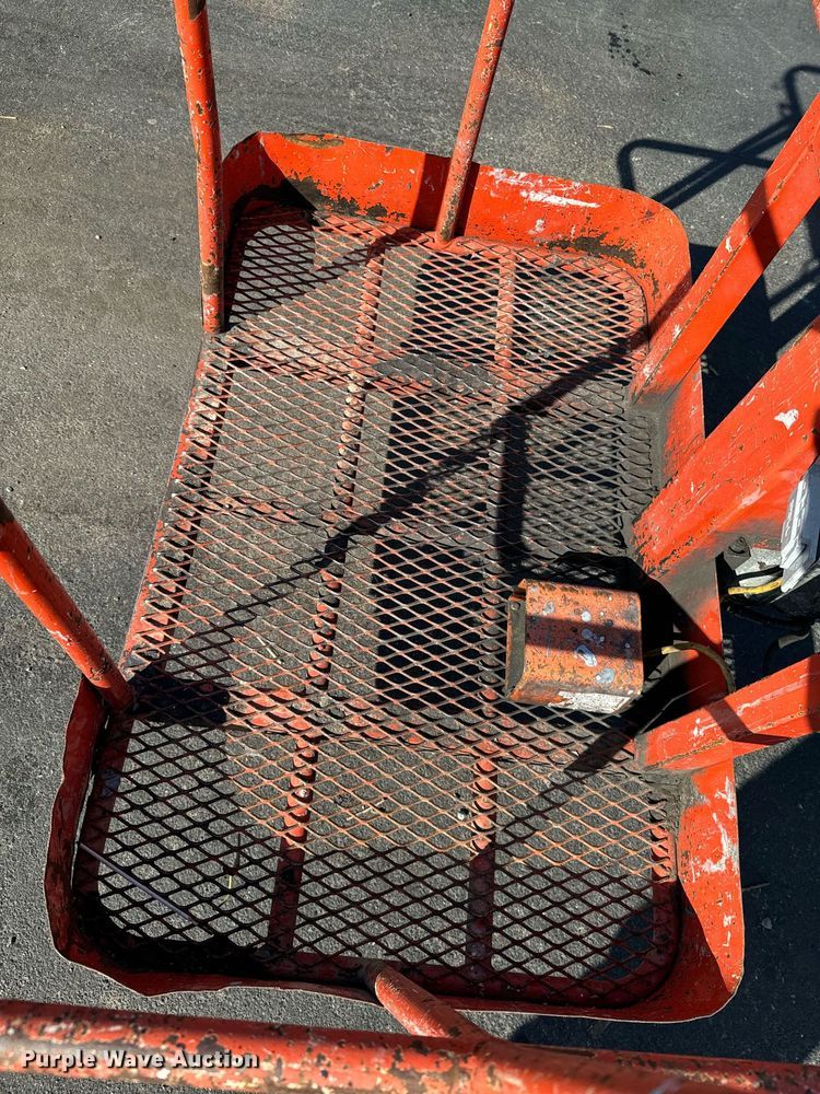 image for item DX1444 Skyjack SJKB-33N boom lift