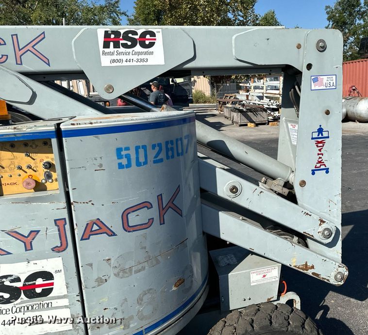 image for item DX1444 Skyjack SJKB-33N boom lift