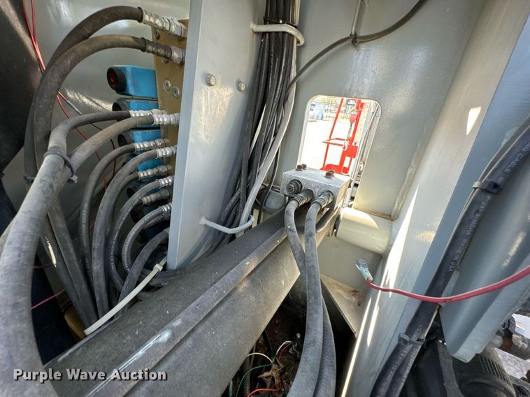 image for item DX1444 Skyjack SJKB-33N boom lift