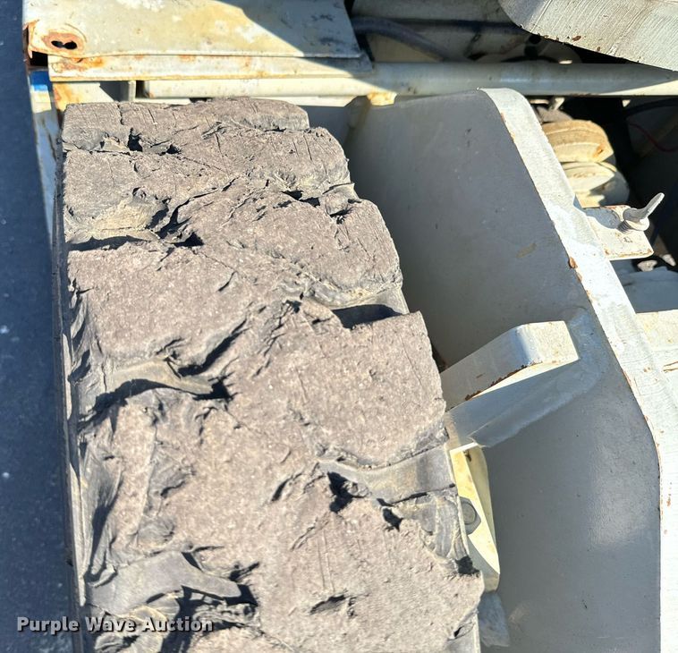 image for item DX1444 Skyjack SJKB-33N boom lift