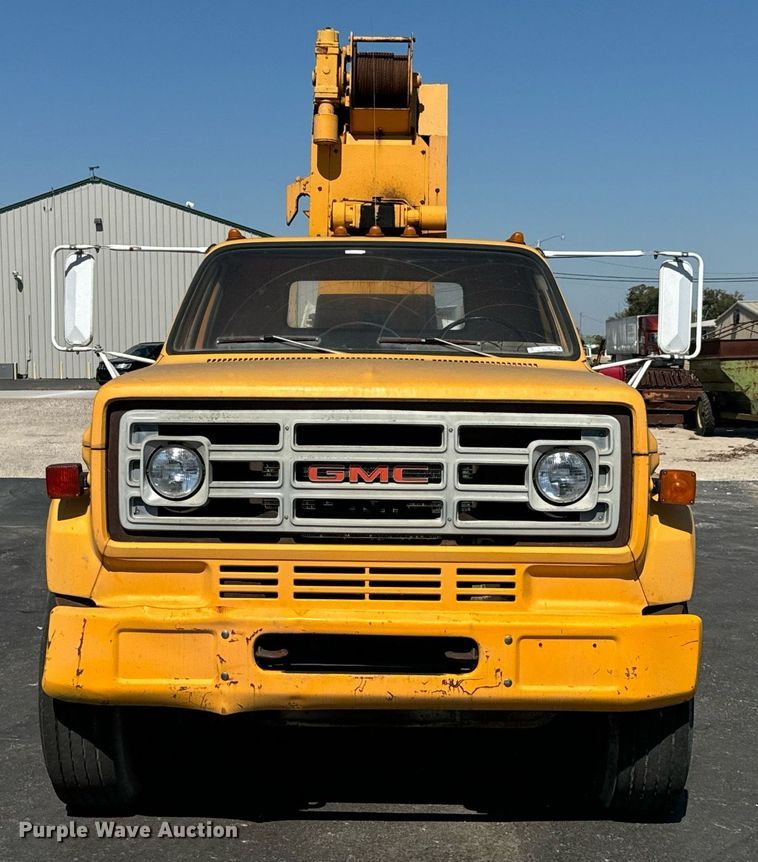 image for item DX1445 1987 GMC Sierra C7 crane truck