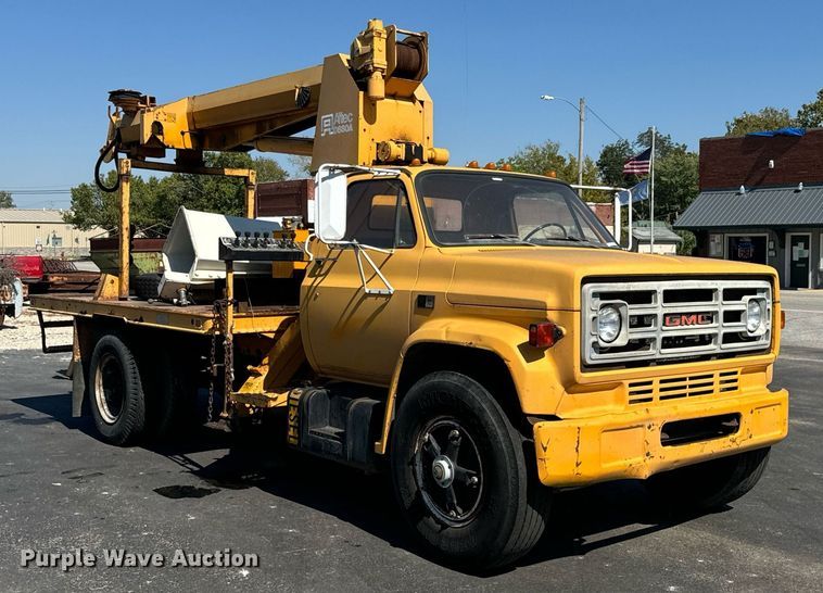 image for item DX1445 1987 GMC Sierra C7 crane truck