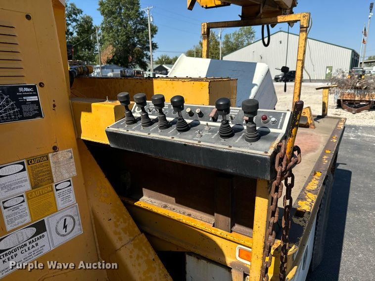 image for item DX1445 1987 GMC Sierra C7 crane truck