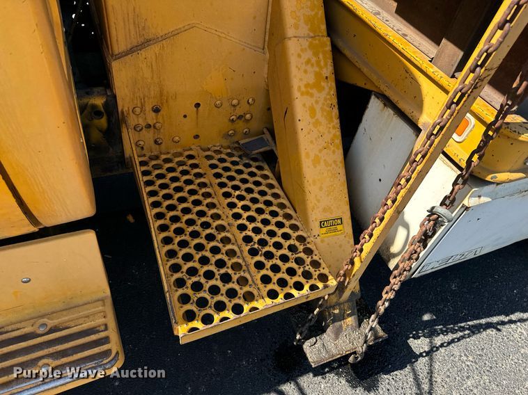 image for item DX1445 1987 GMC Sierra C7 crane truck